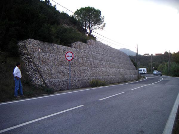 格賓石籠道路防護